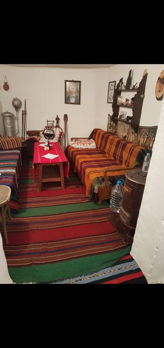 Битова мивка диван ретро автомобил трабант