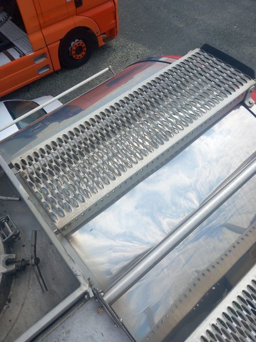 Vand cisterna/ inox/ semiremorca/ adr/ lichide