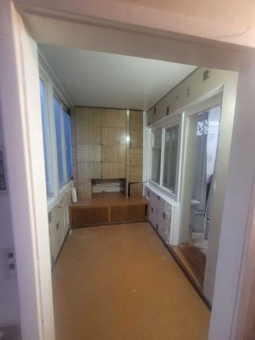 Каракамиш1\2 да 3 хона квартира Сотилади жуда кулай нархда !!