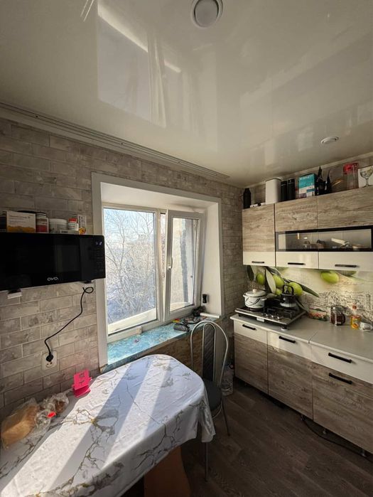 Продам 2 комнатную квартиру