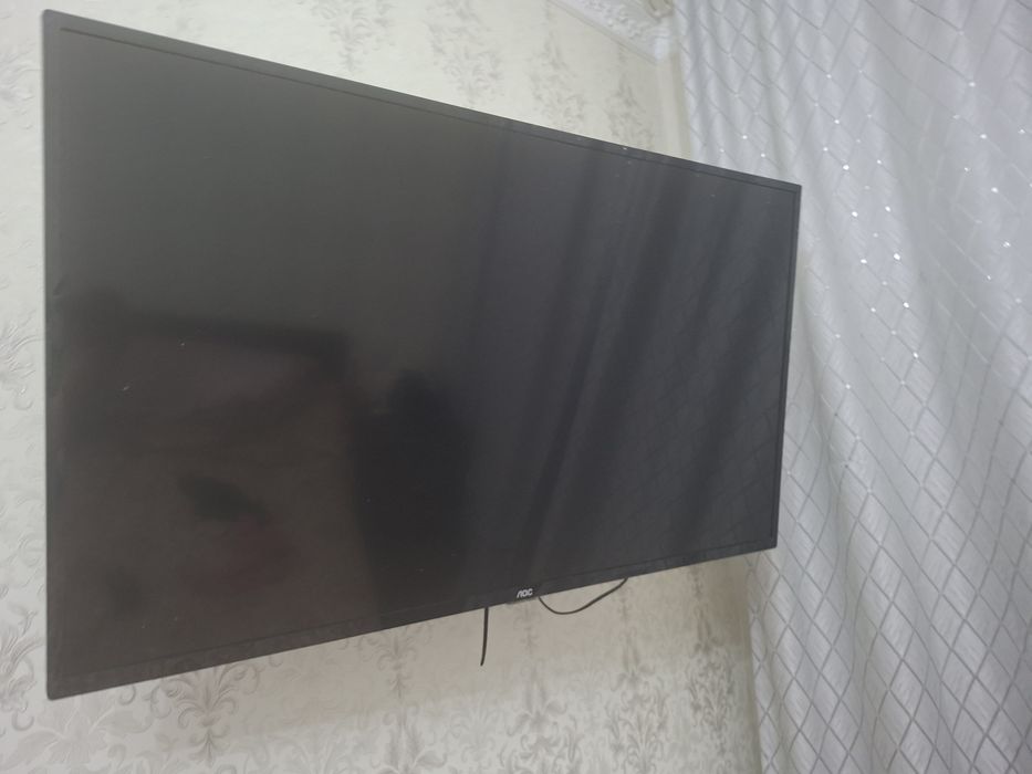 Телевизор простой