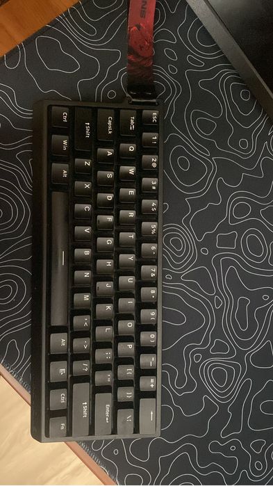 продаю клавиатуру