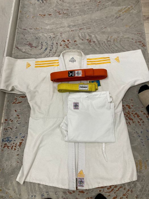 Кимано для дзюдо Adidas