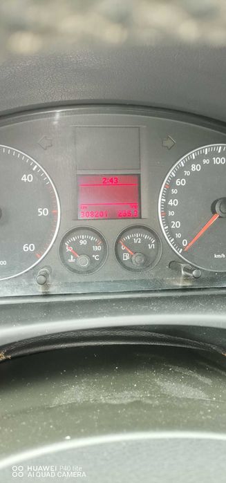 Mașina wolzvagan touran