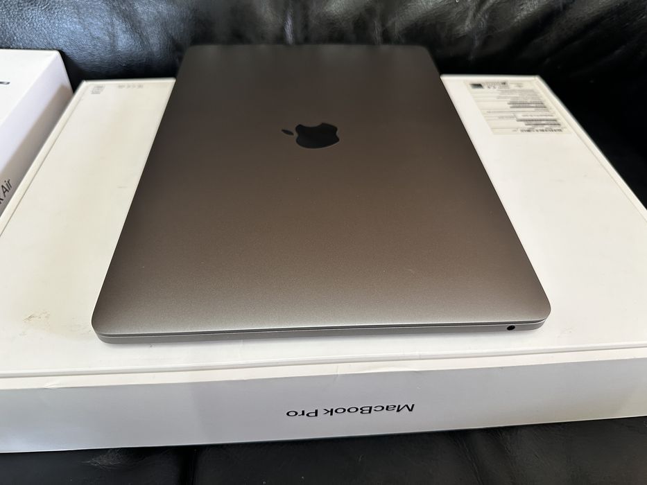 Macbook Pro M1 Space grey 92% Sanatate Baterie