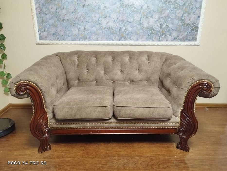 Диван Честерфилд