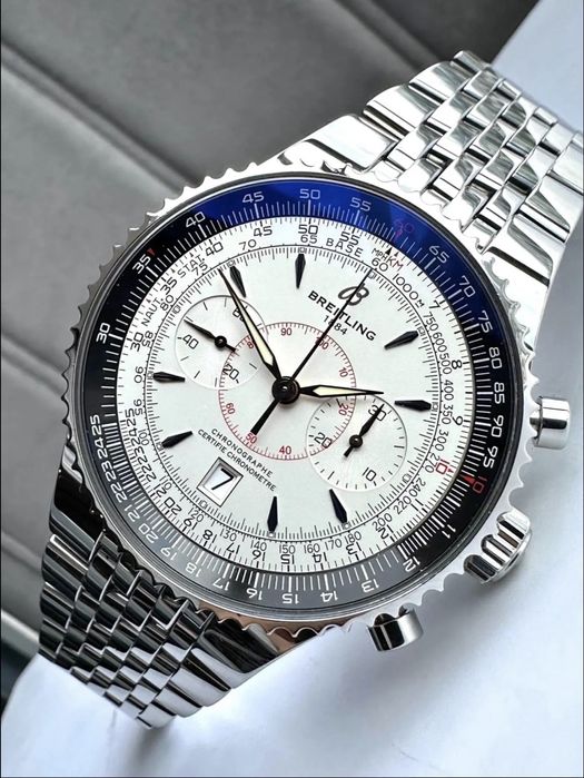 Часовник Breitling Navitimer Montbrillant Legende A23340