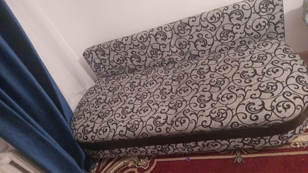 Продам диван в хорошем состоянии