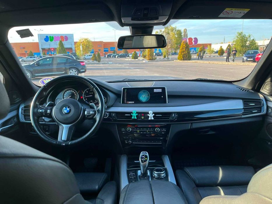 BMW X5 M50d - Distributia schimbata la 200.000km