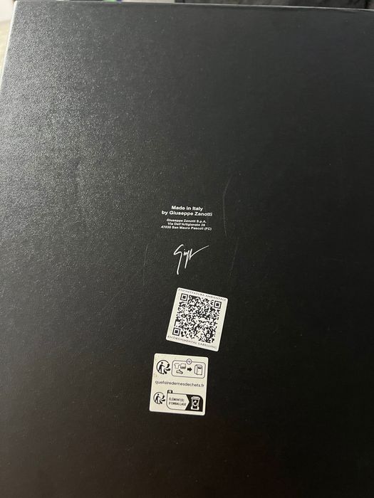 Giuseppe zanotti - URGENT