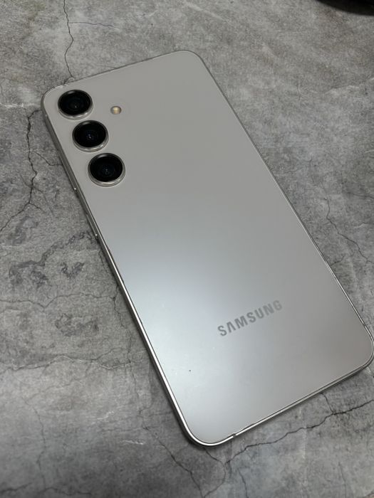 Samsung Galaxy S24 3 128gb (Жанаозен мкр Самал д14) Лот  108/5535