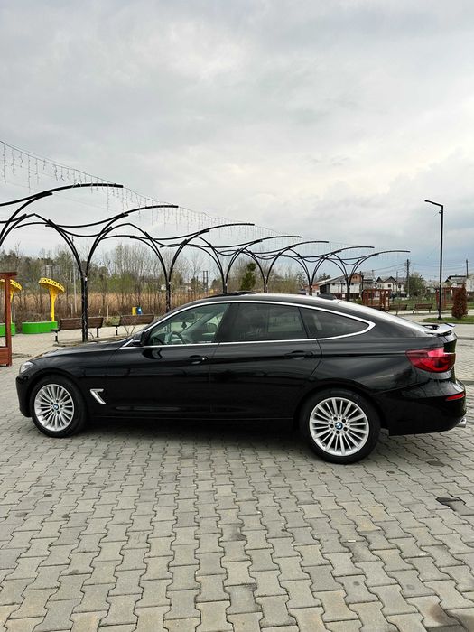 BMW 3 Series 2019 — imagine 2