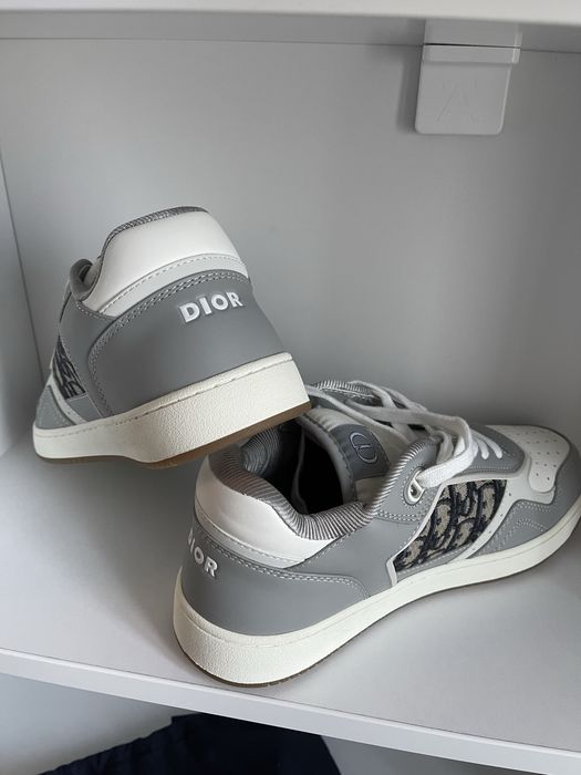 Adidasi Dior masura 43 pe stock