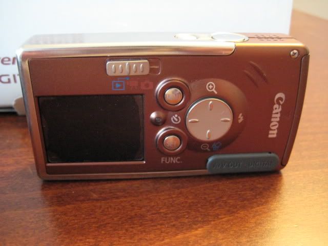 Aparat foto digital Canon pret redus