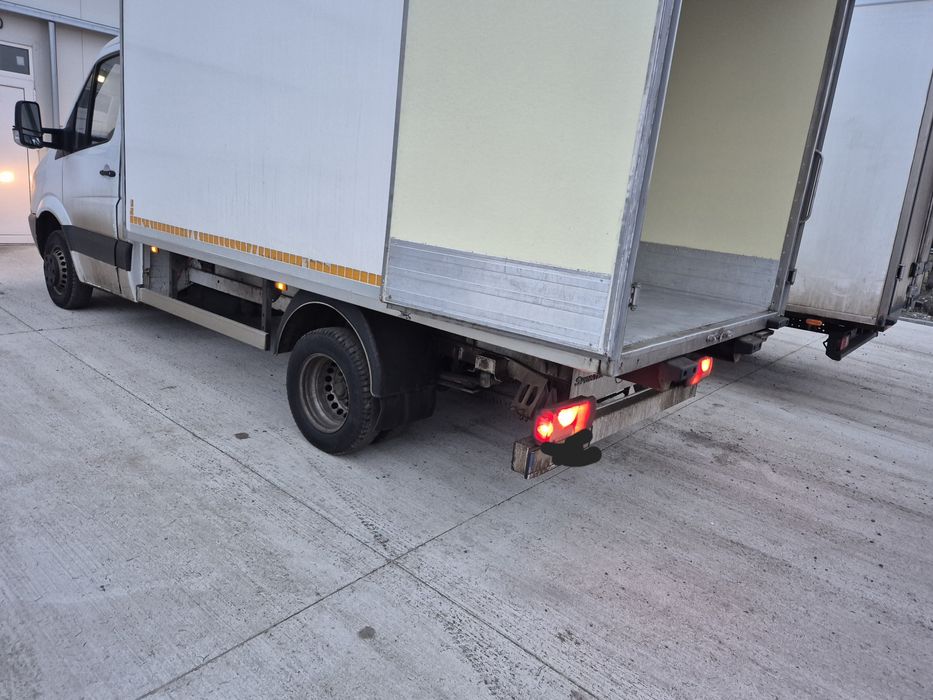 Închirieri dube frigorifice