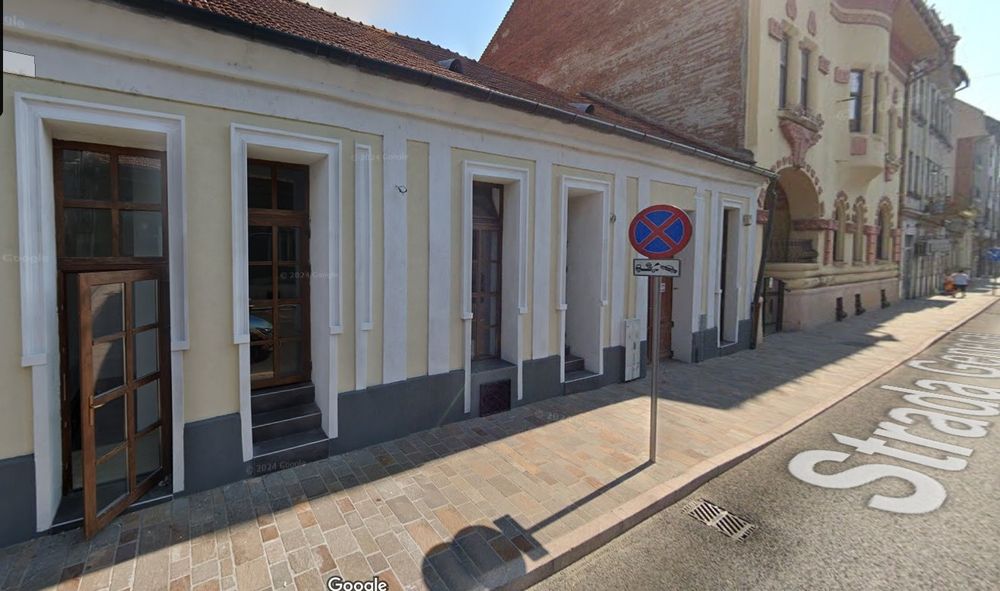 Dau in chirie spatiu comercial ultracentral Oradea
