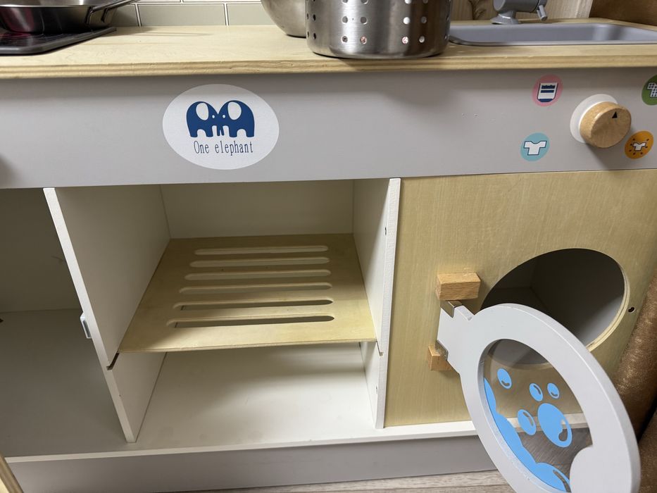 Продам детскую кухню