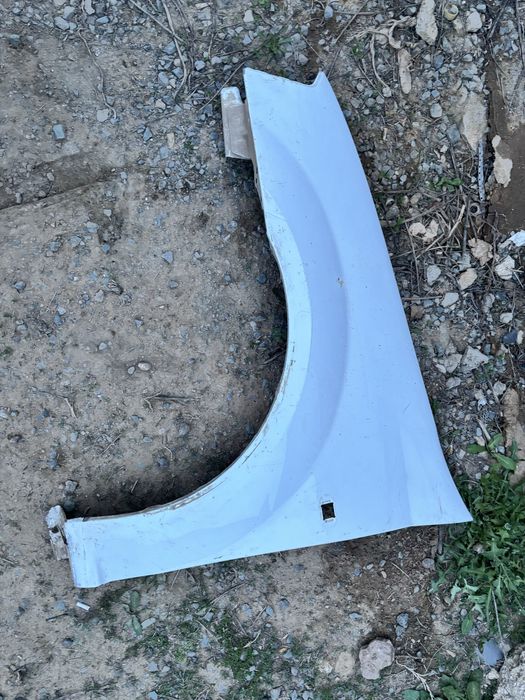 Левый крыло ларгус