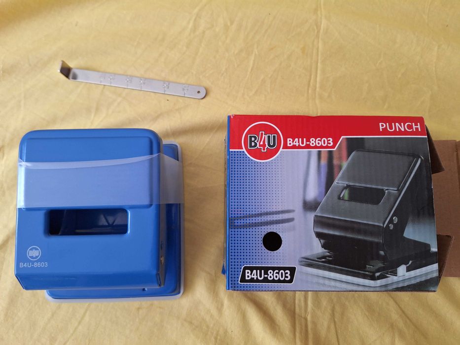 Perforator din metal B4U - DL 8603 corp metallic, maxim 60 coli