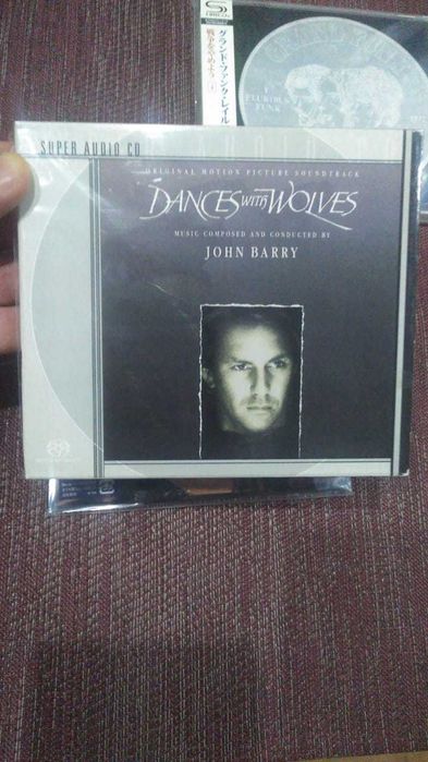 Компакт диски CD Музыкальные