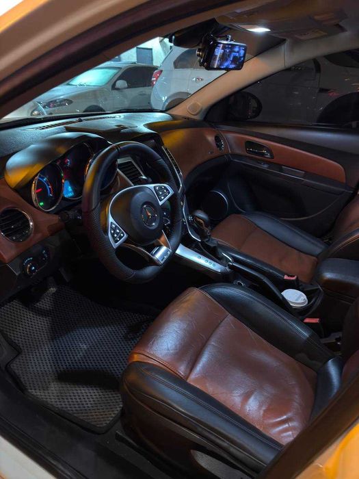 Cruze 6 poz full 2009 один владелец краска родная цена окончательно