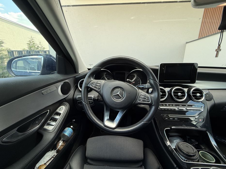 Mercedes C-180 benzina 2018