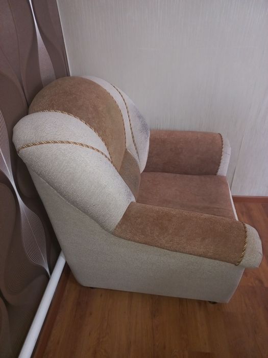 Продам угловой диван