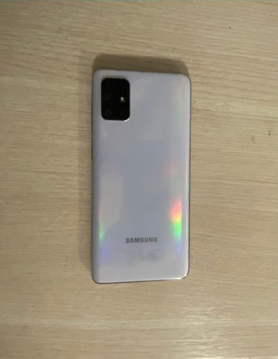 Продам сотовый телефон