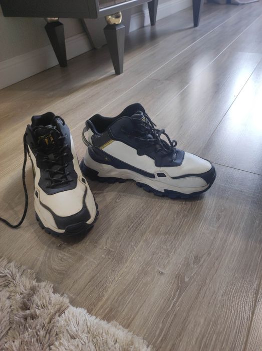 Мужские кроссовки