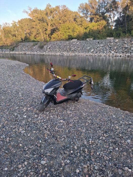 M8 pro  ,stunt edition