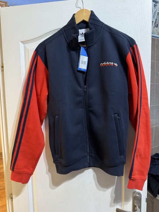 Adidas Originals горнища, долнища и др.