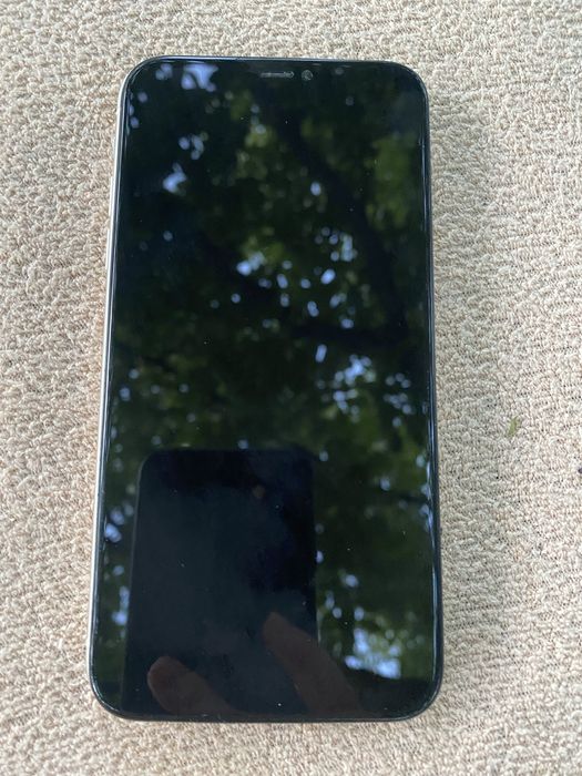Display original Apple iPhone 11 – stare foarte bună, funcțional