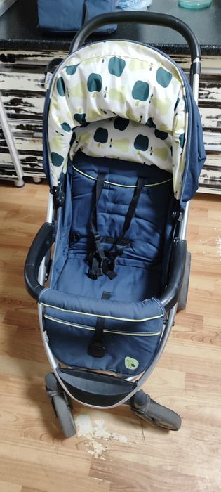 Коляска детская прогулочная