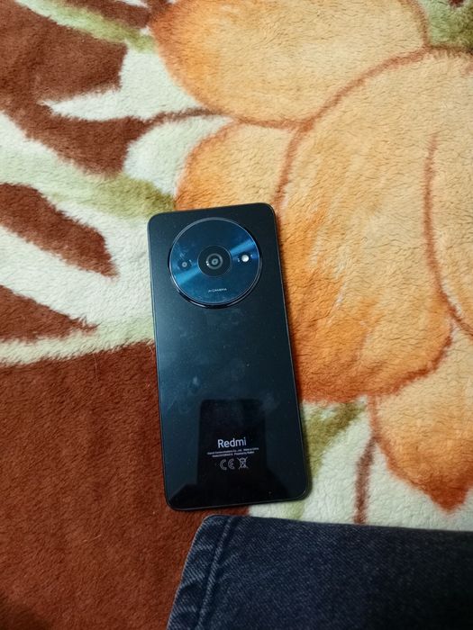 Продам телефон Redmi a3