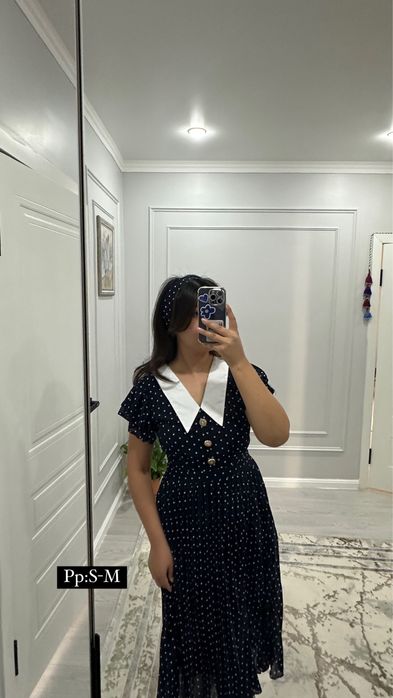 Продаеться    платья