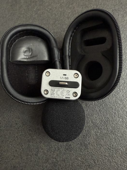 Microfon Shure MV88 Digital Stereo Bidirectional iOS Lightning Telefon