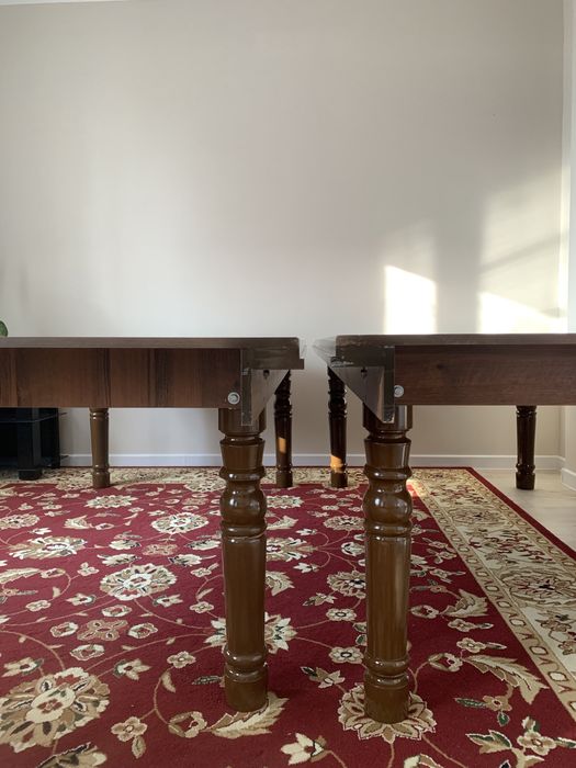 Продам два гостевых стола