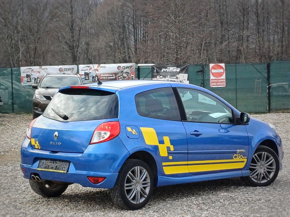 Renault Clio 1.6 131cp