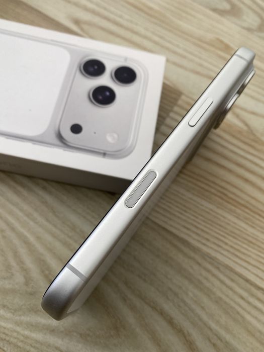 iPhone 17 PRO , ca NOU , 100% Bateria , Accept Schimburi