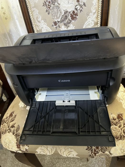 Принтер срочно сотилади. 600000 сум