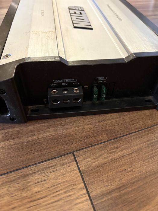 Двуканален усилвател за кола Eton EC 300.2