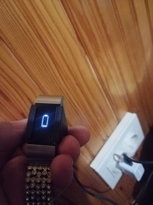 Продавам фитнес гривна