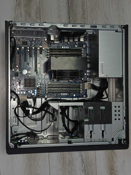 Pc workstation fara ssd si placa video