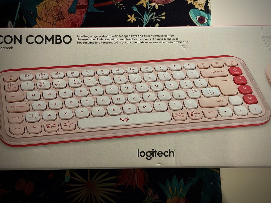 Kit Tastatură și Mouse Logitech Pop Icon Sigilat garantie