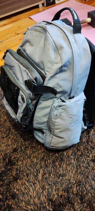 Раница за спорт и туризъм "DAKINE"