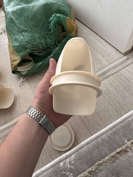 Құстарға арналған заттар  Кормушка