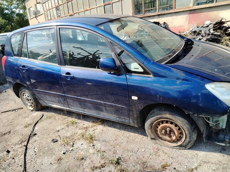 Toyota Corolla Verso 2.0D4D 90к.с. 2002г.
