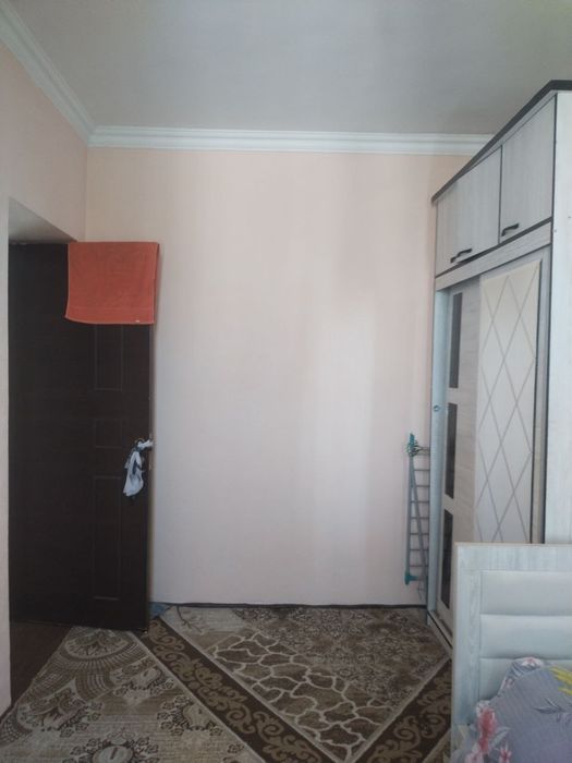 Тошкент вилояти Зангиотада 3 хонали квартира ижарага берилади.