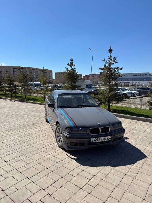 Продам бмв е36 в отличном состоянии