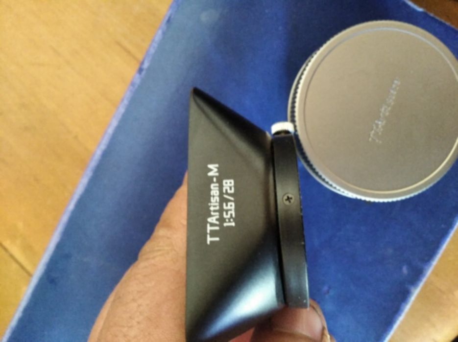 Широкоъгълен обектив за Leica